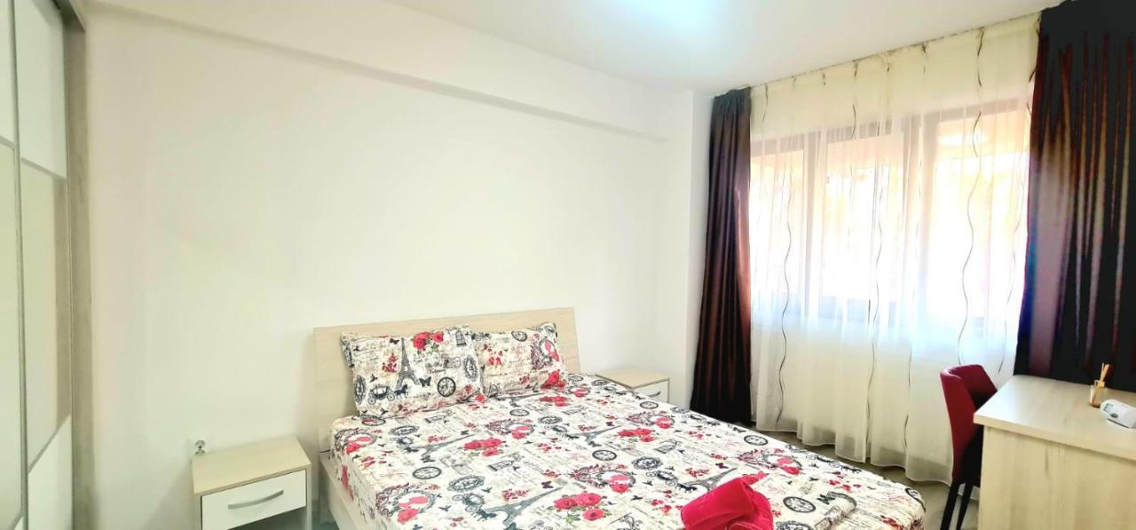 Elyse Comfortable Apartment Close To Palas Mall Iasi Buitenkant foto